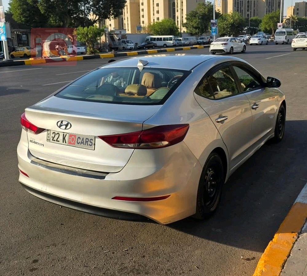 هيونداي النترا